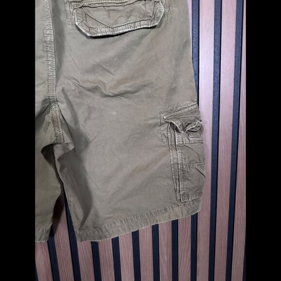 Abercrombie & Fitch Cargo Shorts 30 Mens Green Khaki 9" Inseam Y2K - Picture 5 of 8